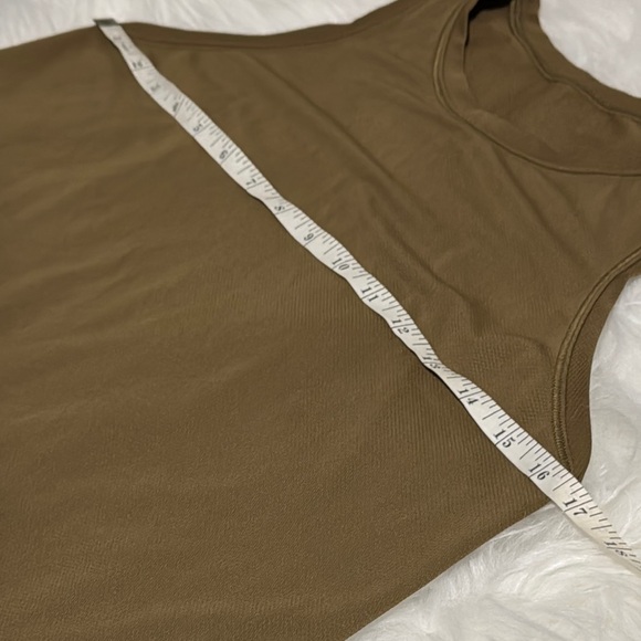 Lululemon Athletica Brown Boxy Tank Top - Picture 4 of 4
